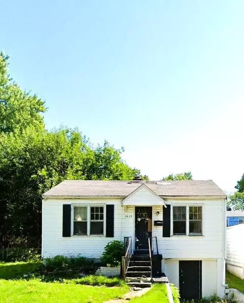 7533 Calvin Ave, Saint Louis, MO 63136