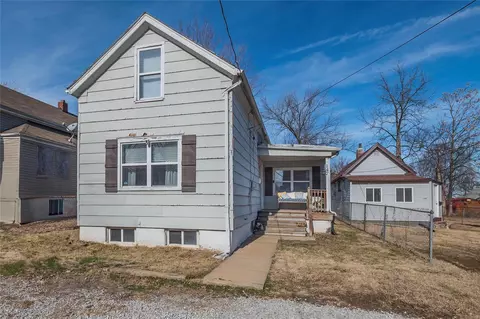 147 Etta Ave, Saint Louis, MO 63125