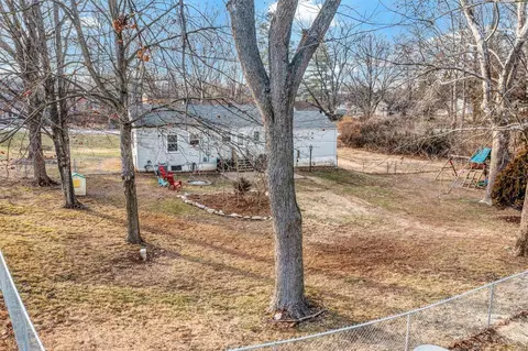 View/Area - 228 Ramsey Ln, Ballwin, MO 63021 photo 1 of 2