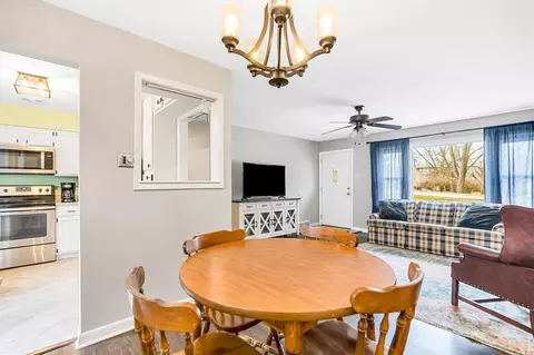 Dining - 228 Ramsey Ln, Ballwin, MO 63021 photo 1 of 1