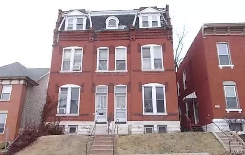 1945 Wyoming St, Saint Louis, MO 63118