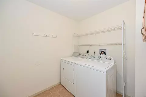 224 Coachgate Ln, Ballwin, MO 63021 photo 17