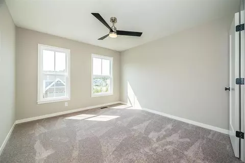 Bedroom - 617 Strathclyde Dr, O'fallon, MO 63368 photo 4 of 6
