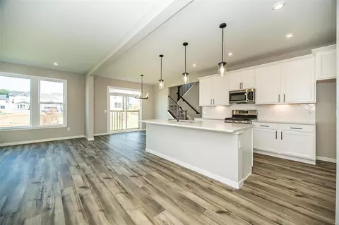 Kitchen - 617 Strathclyde Dr, O'fallon, MO 63368 photo 1 of 2