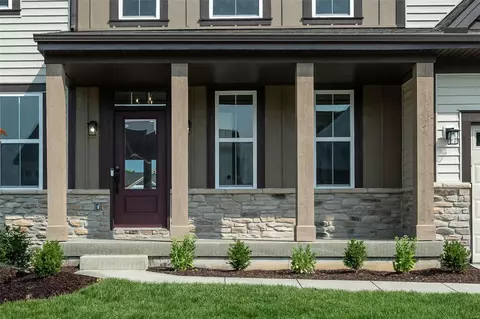 Exterior - 617 Strathclyde Dr, O'fallon, MO 63368 photo 4 of 10