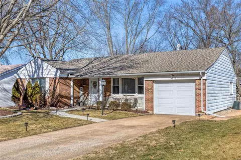 1335 Saint Denis St, Florissant, MO 63033