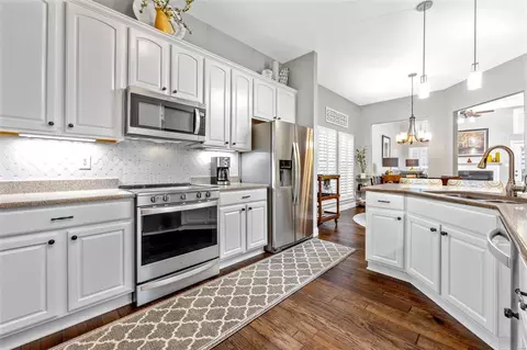 827 Kingsgate Dr, O'fallon, MO 63368 photo 13