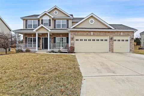 1153 Hollow Valley Ct, Saint Charles, MO 63304