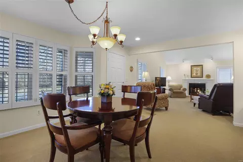 Dining - 147 Baxter Heights Ct, Manchester, MO 63011 photo 3 of 3