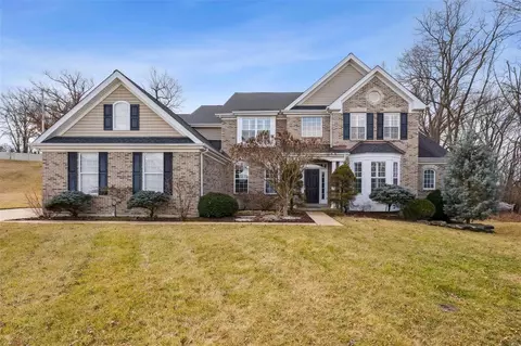 1442 Lucerne Pl, Weldon Spring, MO 63304