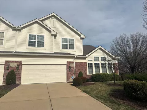 1579 Dietrich Chase Ln, Ballwin, MO 63021