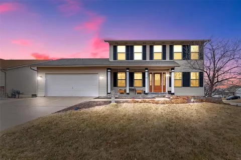 101 Misty View Ln, Saint Peters, MO 63376