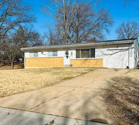 1817 Kilrea Way, Saint Louis, MO 63136