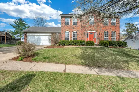 3856 Gallo Dr, Saint Charles, MO 63304