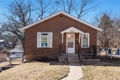 8720 Trumbell Ave, Saint Louis, MO 63121