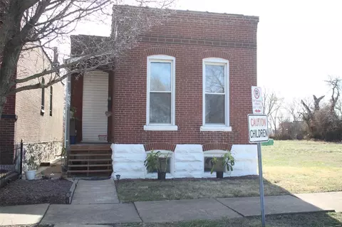 4036 Garfield Ave, Saint Louis, MO 63113