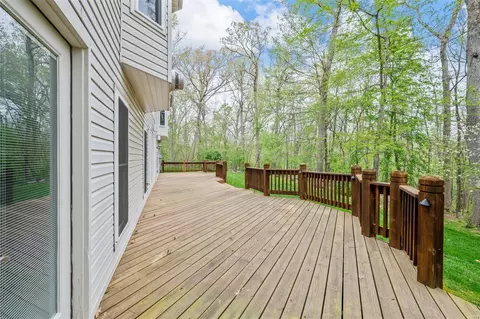 Exterior - 4002 Radcliffe Place Ct, Wildwood, MO 63025 photo 9 of 12