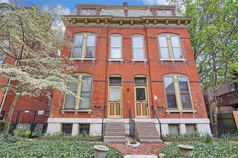 2416 S 13th St, Saint Louis, MO 63104