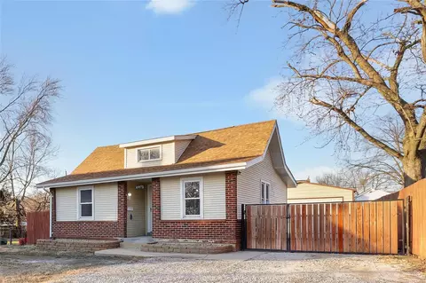 6971 Bancroft Ave, Saint Louis, MO 63109
