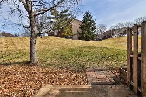 1019 Pocono Trl, Ballwin, MO 63021 photo 19