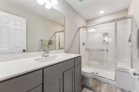 Bath - 367 Newbridge Way, O'fallon, MO 63368 photo 2 of 4