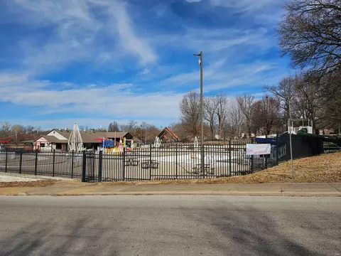 View/Area - 16 Robert Ave, Ferguson, MO 63135 photo 2 of 3