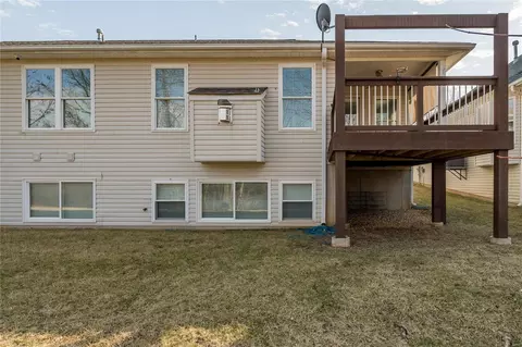 Exterior - 423 Dames Park Dr, O'fallon, MO 63366 photo 13 of 15