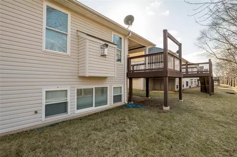Exterior - 423 Dames Park Dr, O'fallon, MO 63366 photo 14 of 15