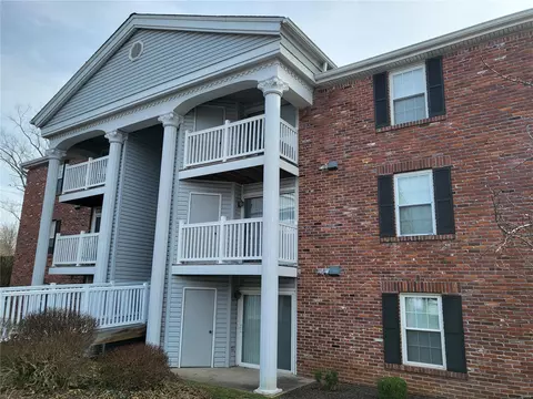 1912 Marine Terrace Dr #D, Saint Louis, MO 63146