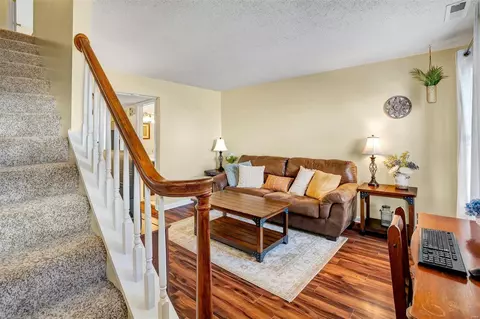 Living - 159 Colts Foot Ct #B, Eureka, MO 63025 photo 1 of 2
