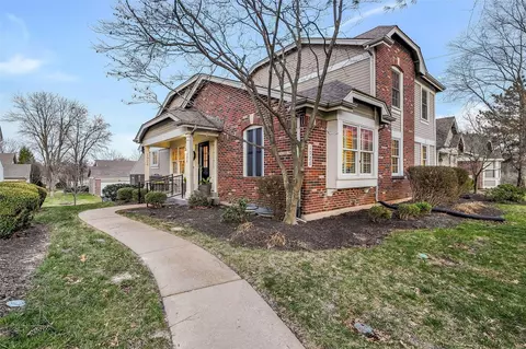 1926 Baxter Ridge Dr, Chesterfield, MO 63017