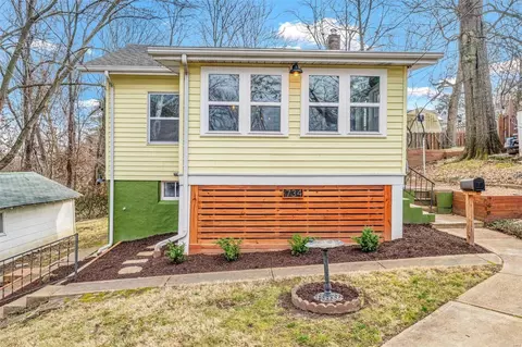 734 Yeatman Ave, Webster Groves, MO 63119