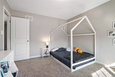 Bedroom - 1135 Patchwork Flds, Chesterfield, MO 63005 photo 8 of 14