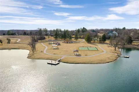 Exterior - 1135 Patchwork Flds, Chesterfield, MO 63005 photo 10 of 11