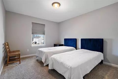Bedroom - 1135 Patchwork Flds, Chesterfield, MO 63005 photo 11 of 14