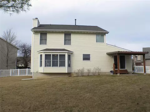 Exterior - 1941 Sapling Dr, O'fallon, MO 63366 photo 4 of 5