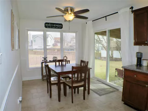 Dining - 1941 Sapling Dr, O'fallon, MO 63366 photo 1 of 4