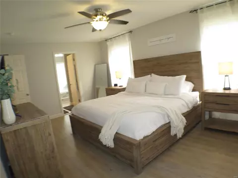 Bedroom - 1941 Sapling Dr, O'fallon, MO 63366 photo 2 of 4