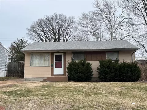 10640 Spring Garden Dr, Saint Louis, MO 63137