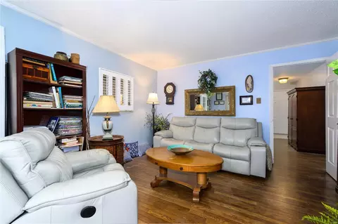 Living - 315 Stephanie Ln, Manchester, MO 63011 photo 6 of 8