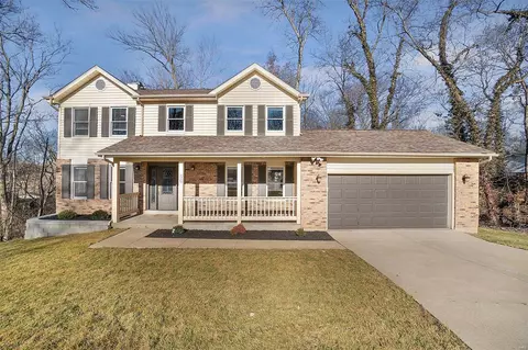 36 Deauville Ct, Lake Saint Louis, MO 63367