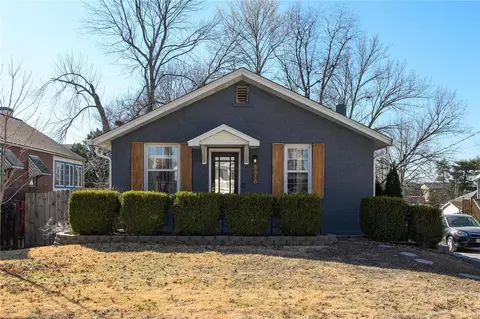8616 Joseph Ave, Saint Louis, MO 63144