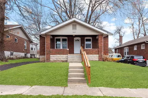 9437 W Milton Ave, Saint Louis, MO 63114