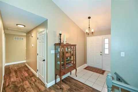 Entry Way - 732 Vista Glen Ct, Eureka, MO 63025 photo 1 of 1