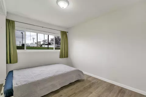 Bedroom - 3605 Fee Fee Rd, Bridgeton, MO 63044 photo 6 of 8