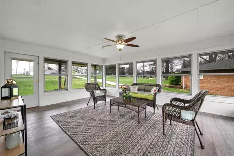 Living - 3605 Fee Fee Rd, Bridgeton, MO 63044 photo 7 of 7