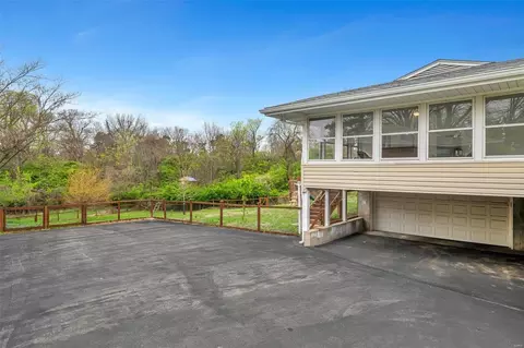 Exterior - 3605 Fee Fee Rd, Bridgeton, MO 63044 photo 12 of 18