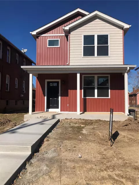 6725 Bartmer Ave, University City, MO 63130