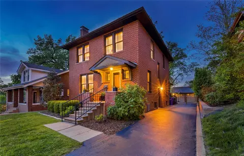 7615 Teasdale Ave, Saint Louis, MO 63130