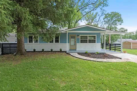 8504 Jacklin Ave, Hazelwood, MO 63042
